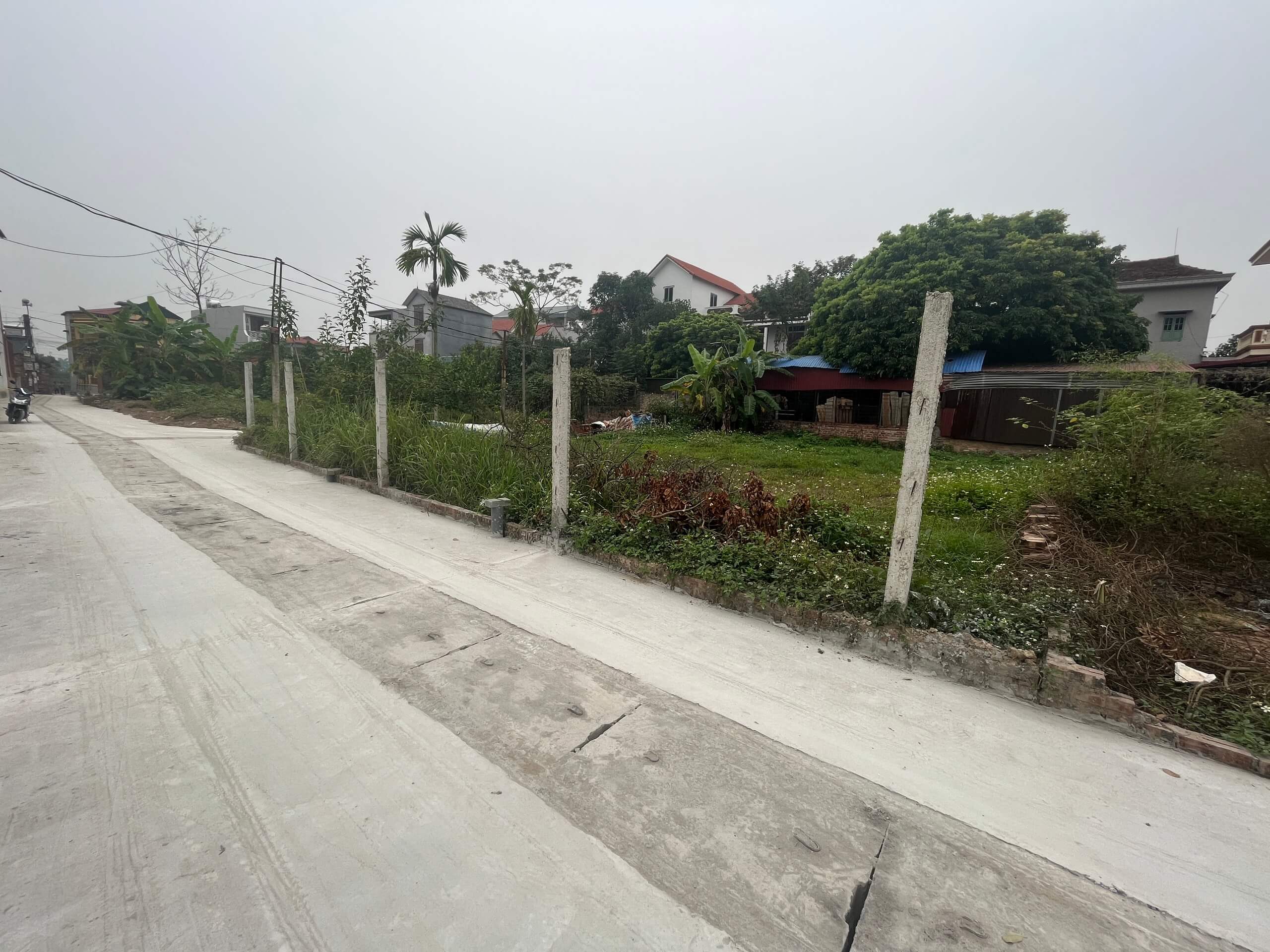 Bán 81m đất thổ cư Phú Hữu Thanh Lâm phu huu