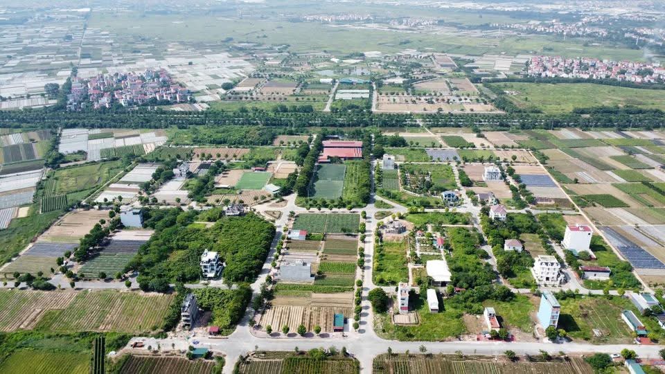 Liền kề LK12 100m Cienco 5 Mê Linh Khu A Sổ Hồng hien trang du an Cienco 5 Me Linh